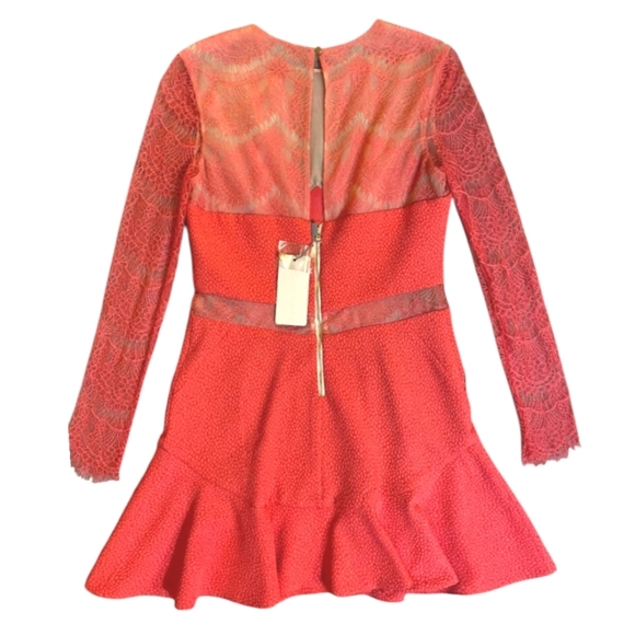 THREE FLOOR One Oh One Paradise Pink Lace Fit & Flare Mini-Dress Long Slvs Sz 8 - Picture 9 of 16